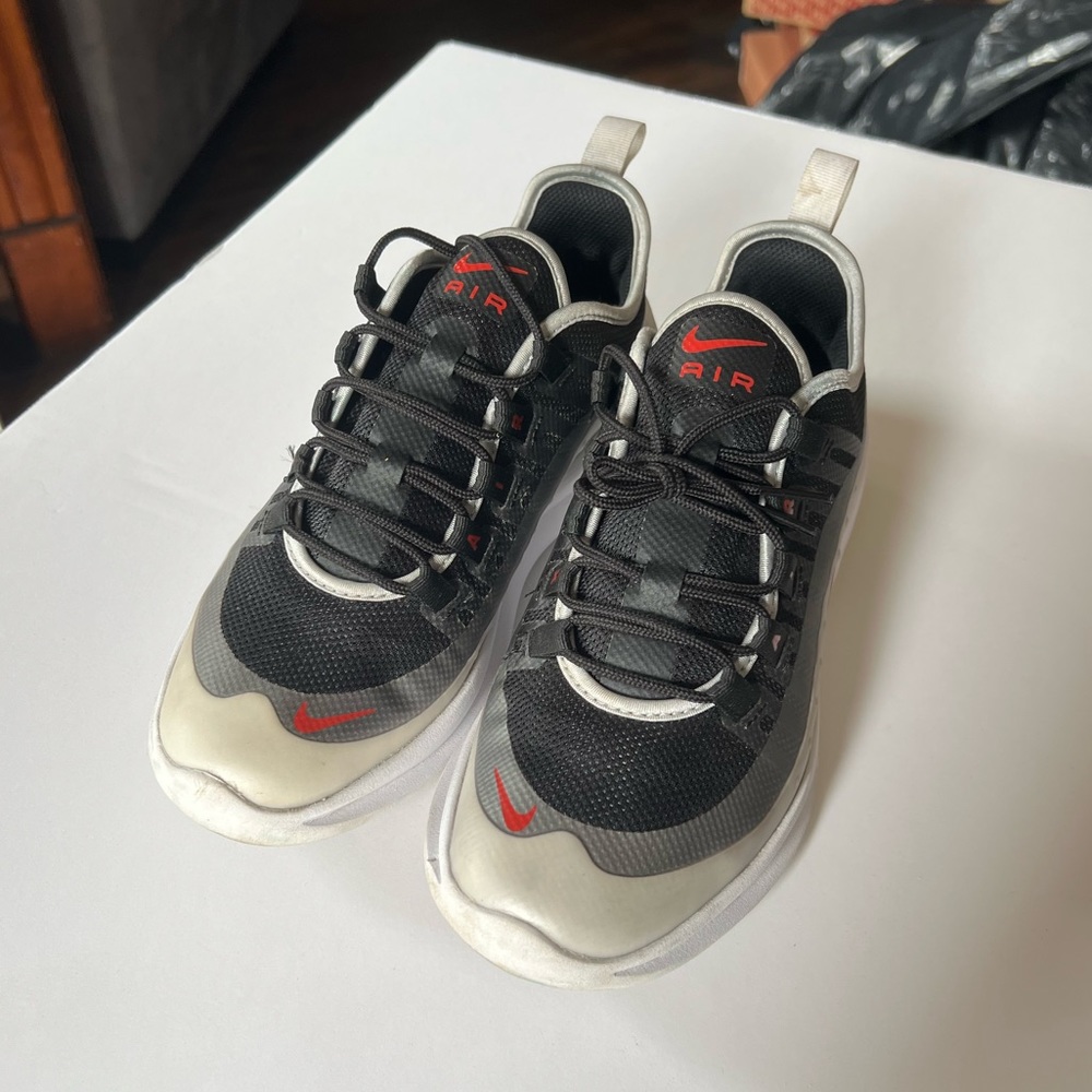 Air max plus - Picture 2 of 9